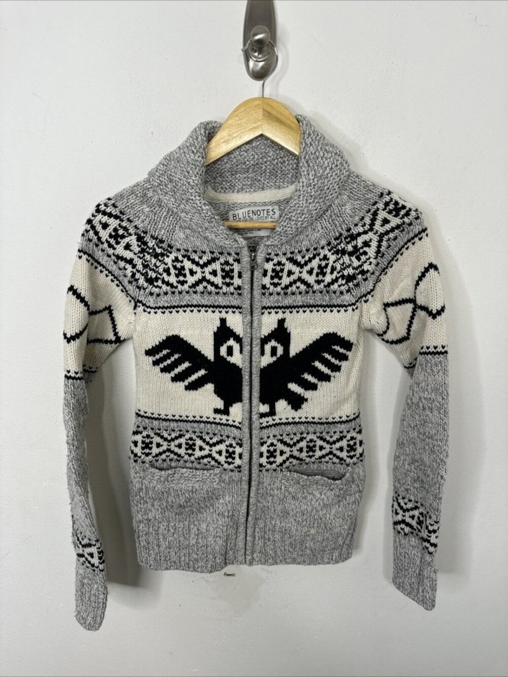 Bluenotes Woman XS Thunderbird Owl Western Cowichan Cardigan Knit Sweater Aztec